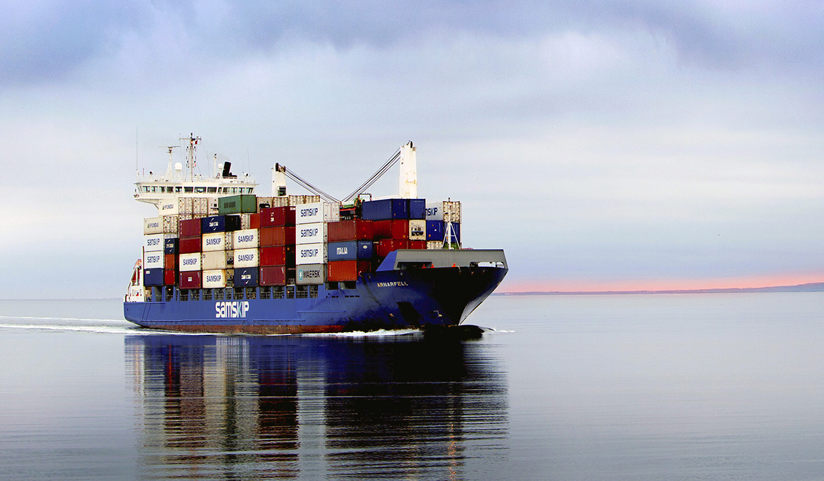 Samskip is selling its multimodal transport operations in the UK and Ireland to CLdN.